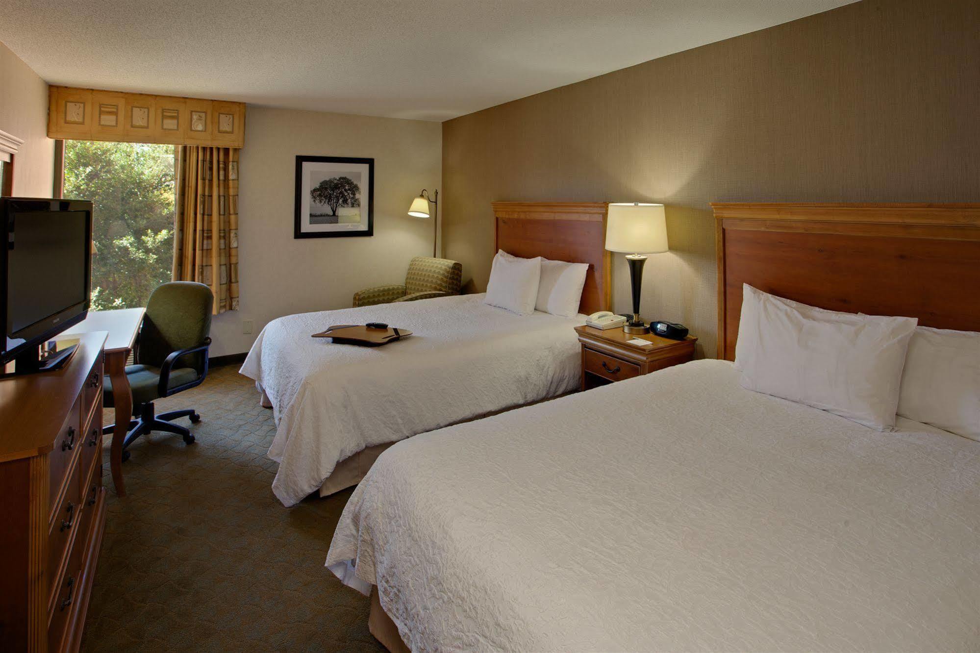 Broad Meadows Hampton Inn Richmond-West Innsbrook מראה חיצוני תמונה